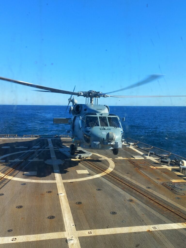 Vizagvision : TRAINING OF FIRST BATCH OF INDIAN NAVY AIRCREW - MH 60R