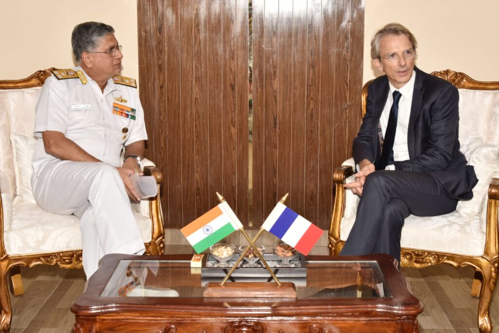 Vizagvision His Excellency Mr Emmanuel Lenain, Ambassador of France, on his maiden visit to Visakhapatnam, interacted with Vice Adm Biswajit Dasgupta, Flag Officer Commanding-in-Chief, Eastern Naval Command today.
