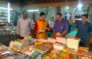 పుస్తక పఠనంతో విజ్ఞానం పెంపు డాక్టర్ కూటికుప్పల విశాలాంధ్ర 21వ విశాఖ పుస్తక మహోత్సవం Visakhapatnam